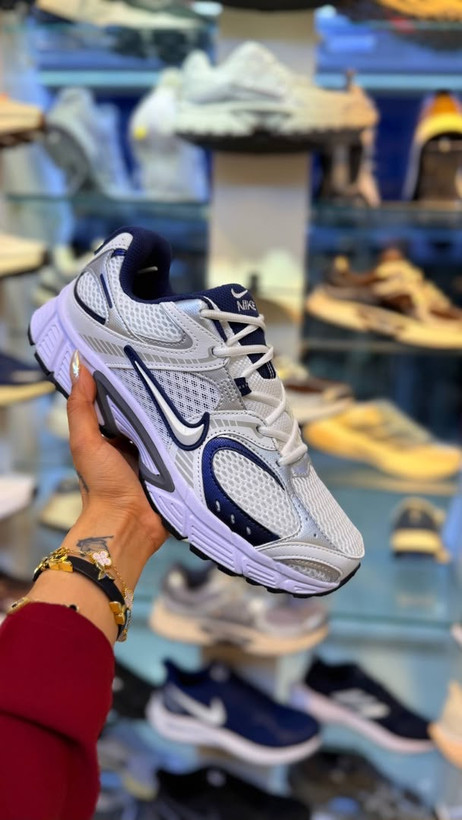 نایکی ویفایو Nike V5 RNR