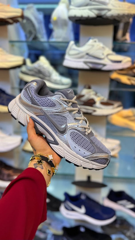 نایکی ویفایو Nike V5 RNR